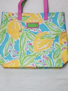 Lilly Pulitzer Estee Lauder Floral Canvas Lined Tote NWOT